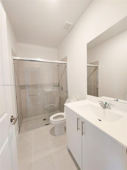 Photo - 2942 SE 23rd Ave