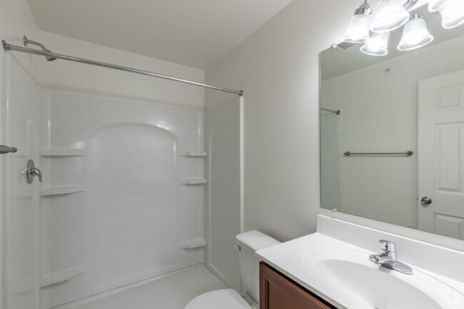 2BR, 2BA - 1127SF