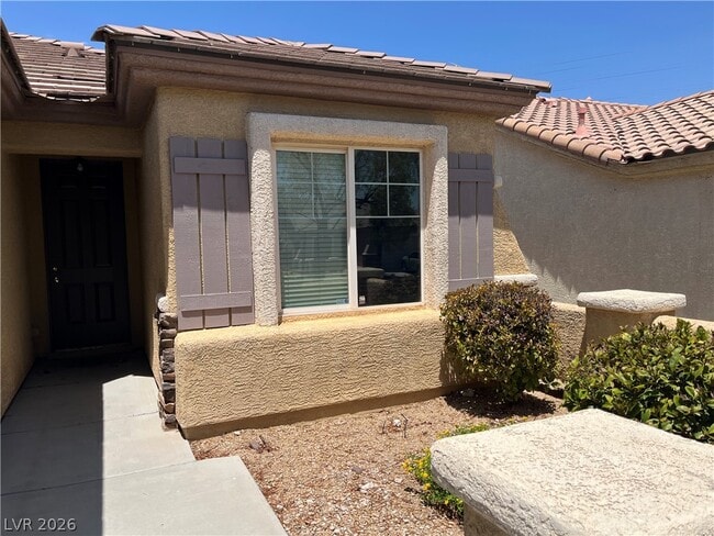 10922 Moonbeam Glow Ln