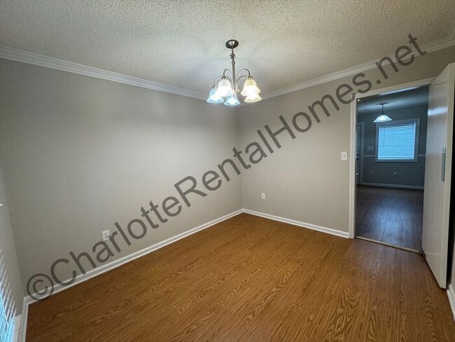 Photo - Charming 3-Bed, 2-Bath Home in Charlotte