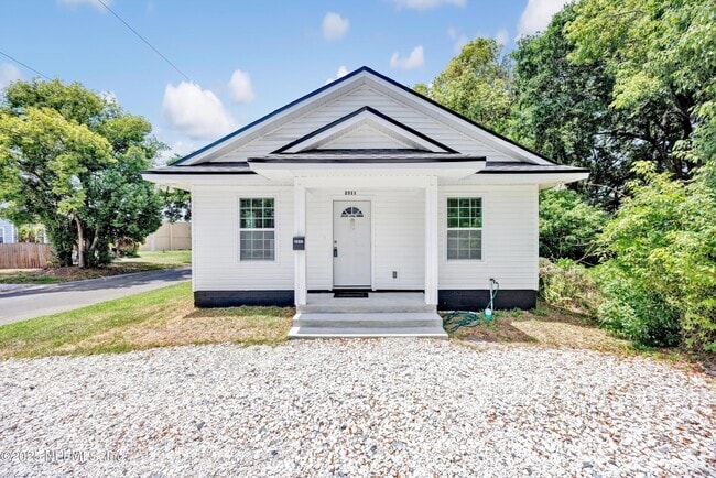 Building Photo - 2311 Wooddale St Rental