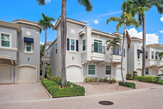 503 Resort Ln