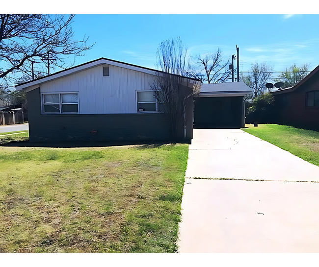 Photo - 2801 53rd St House