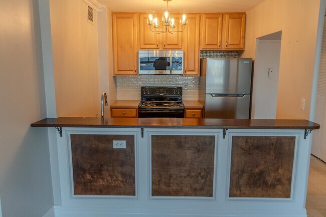 Photo - 380 Mountain Rd Unit 508