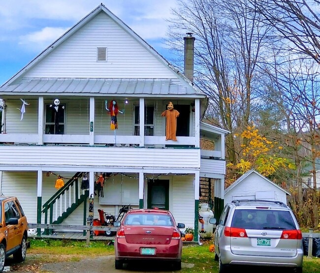 Photo - 35 Maple St