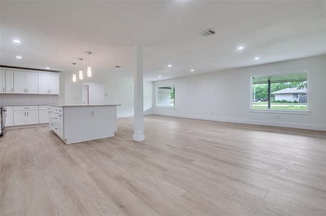 Photo - 515 John Arden Dr