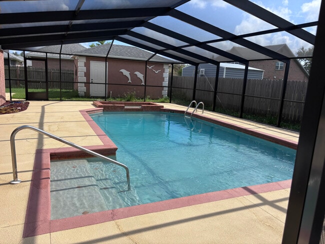 5217 Melissa Dr