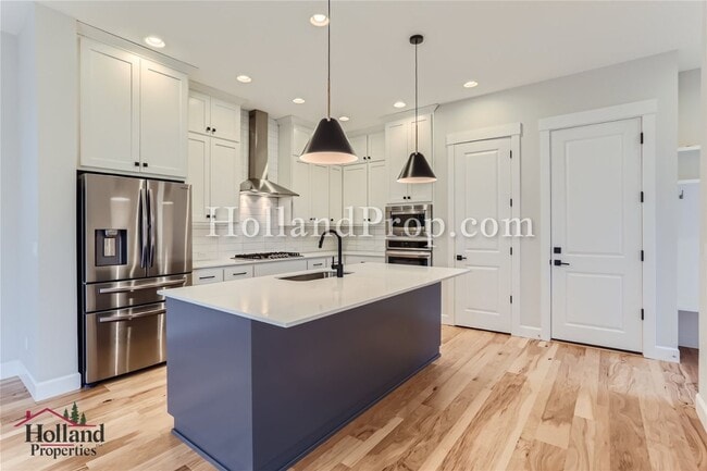 Photo - Charming 3-Bedroom Retreat in Quiet Beaverton Neighborhood