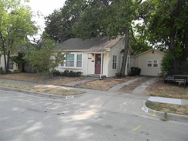 Photo - 1121 Fairview St Casa