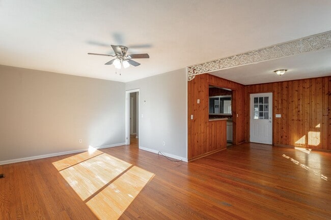 Photo - 3613 Old Ringgold Rd