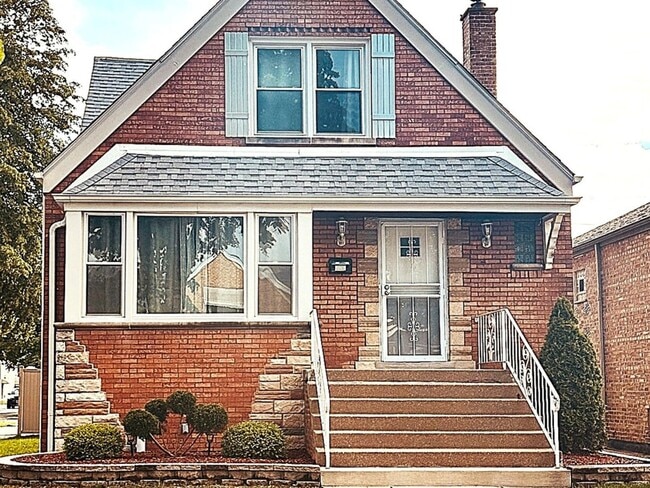 Photo - 6758 S Karlov Ave House
