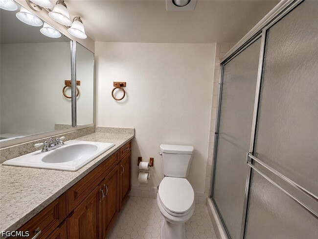Photo - 1356 Myerlee Country Club Blvd Unit 3