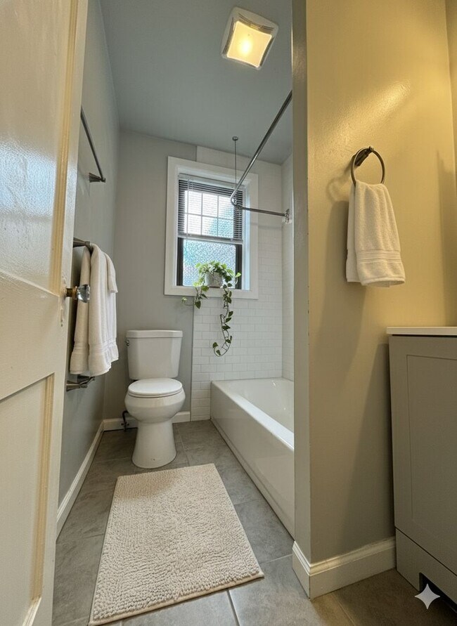 Photo - Ridley Manor