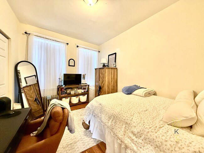 Photo - 1872 Commonwealth Ave Unit 14