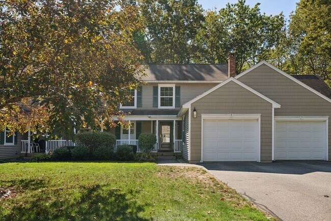 Photo - 7 Dunnhill Dr