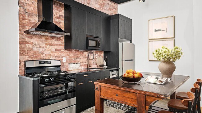 Photo - 255 18th St Unidad 105