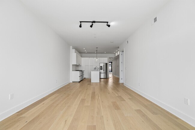 Photo - 194 Cambridge Ave Unit 2