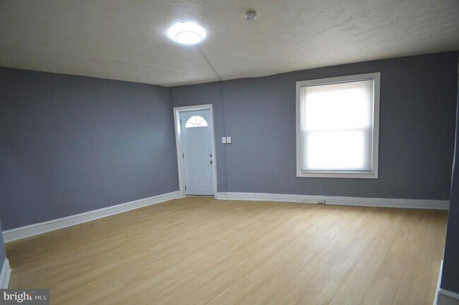 Photo - 1218 Hanson St