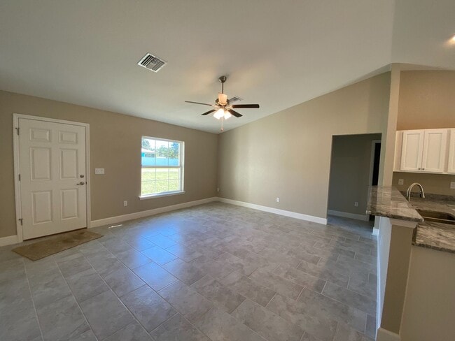 Photo - Desirable SW Ocala Neighborhood 3/2/2 **Won't Last**