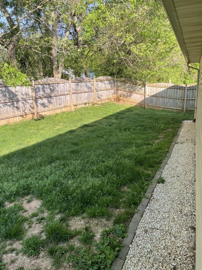 Photo - 512 Lejeune Dr