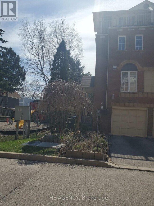 Photo - 189 Galloway Rd