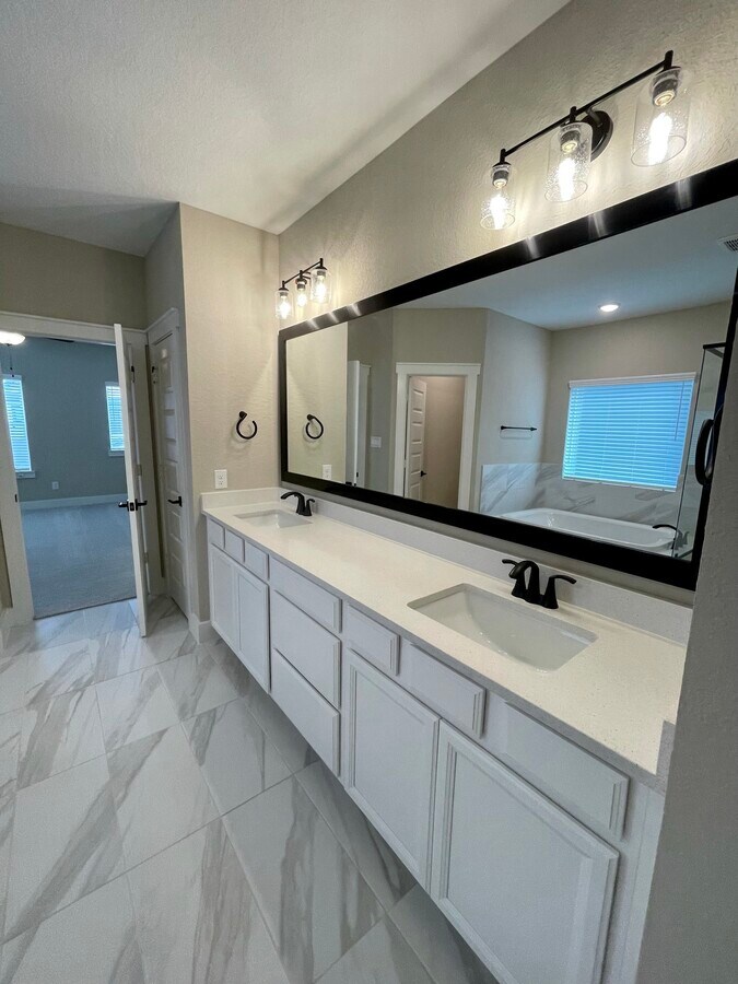 Photo - 18607 Courteous Wy