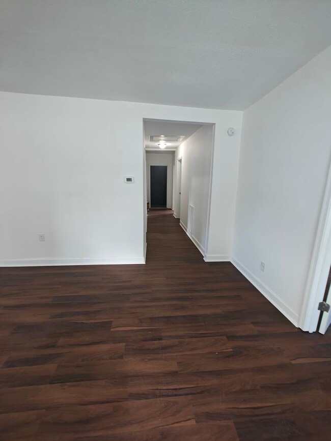 Photo - 3 Bedroom home on corner lot