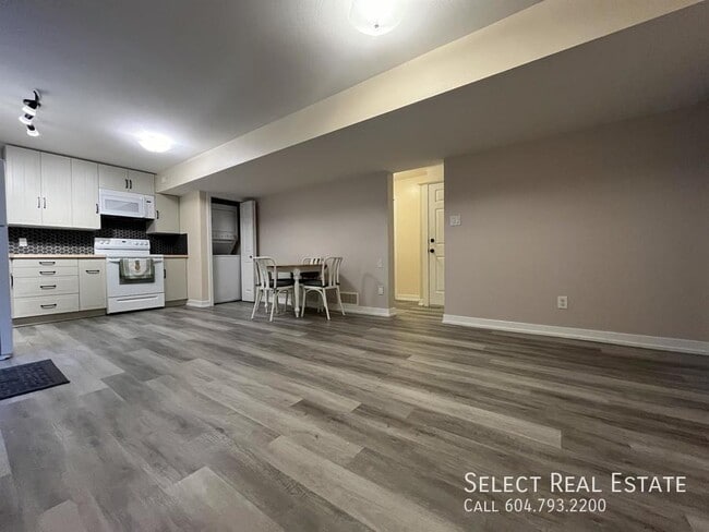 Photo - 46508 Lear Dr