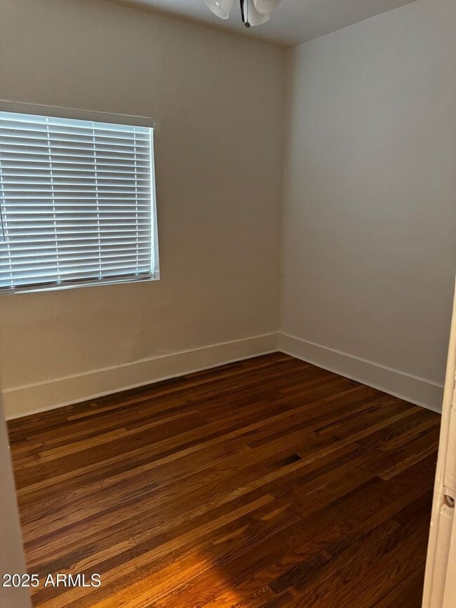 Photo - 2 bedroom apartment in Garfield district with back yard