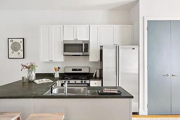 Photo - 106 Havemeyer St Unidad 6C