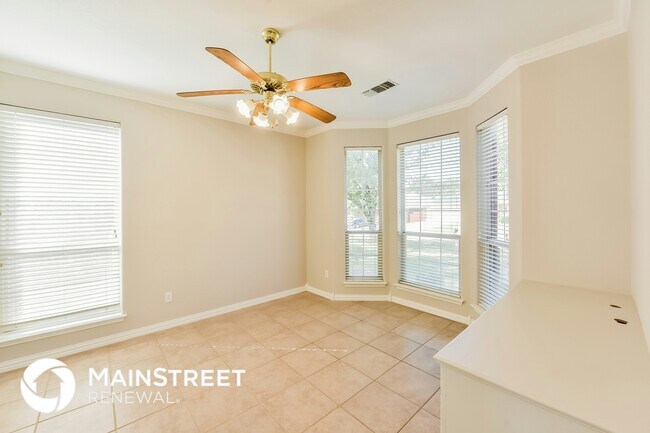 Photo - 3812 Periwinkle Dr