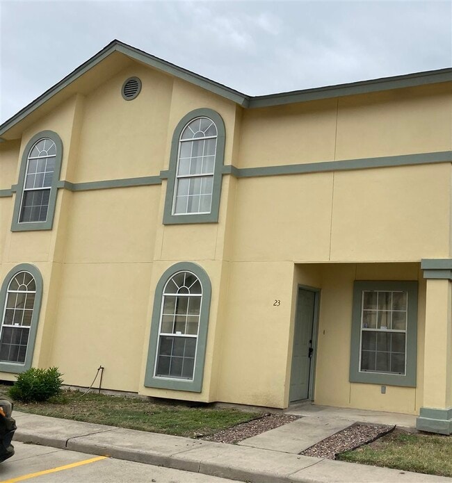 Building Photo - 1000 Ranchway Dr Unit 23 Rental