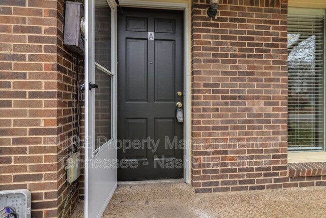 Photo - 1001 Glendale Ln Unit A