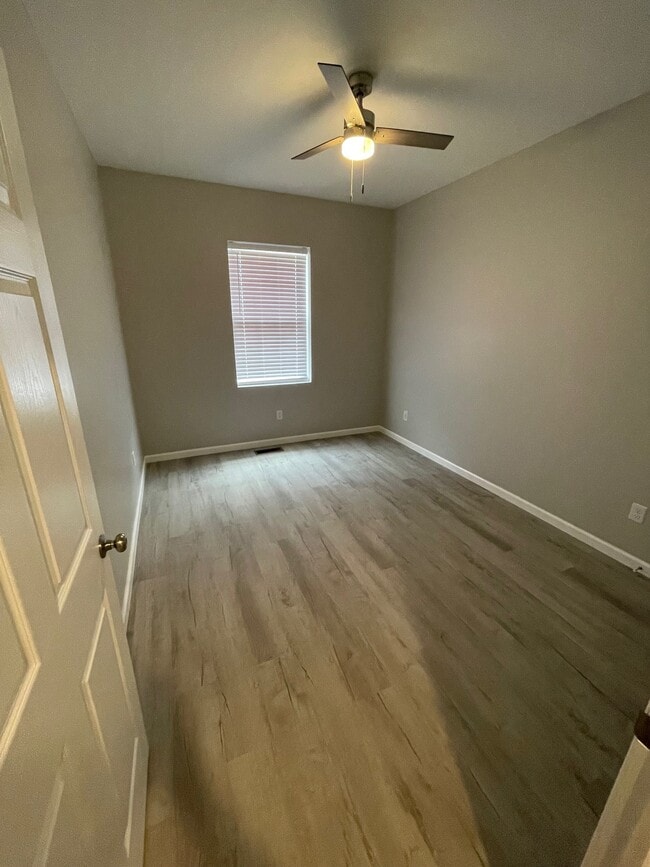 Photo - 94 Timber Hill Dr