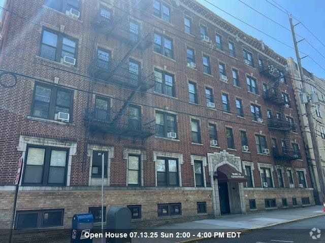 Building Photo - 301 79th St Unit B6 Rental