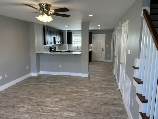 Photo - 2611 Lakevilla Dr Unit 2611