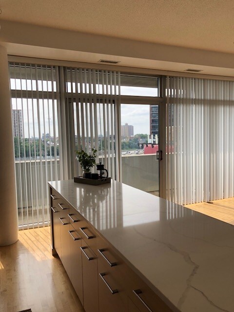 Photo - 1035 W Huron St Unit 604