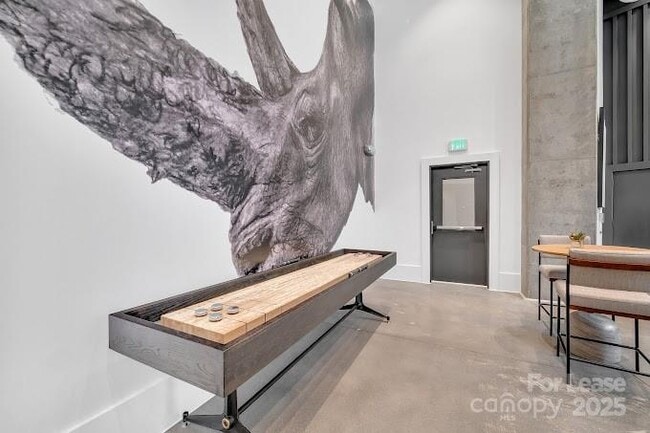 Photo - 2020 W Morehead St Unit XM