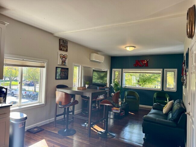 Photo - 116 Marginal St Unit 2