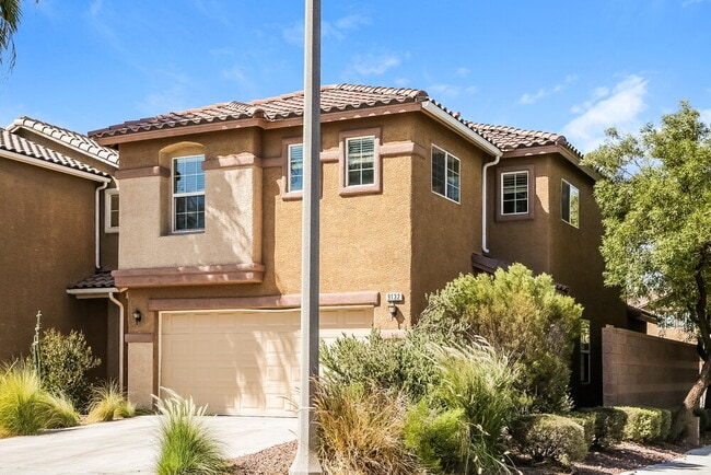 9132 Patrick Henry Ave