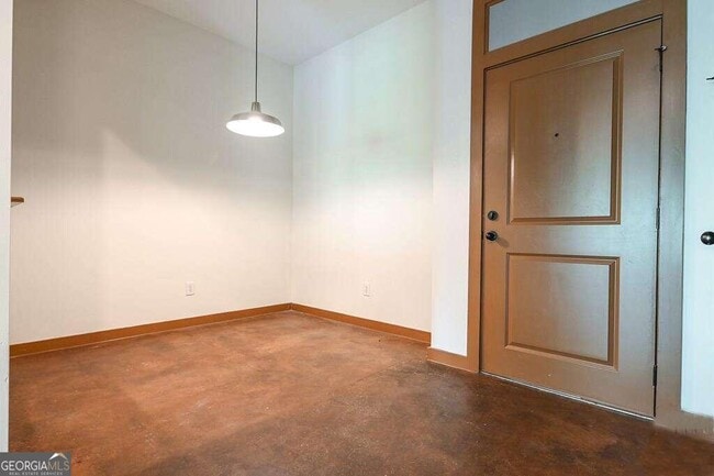 Photo - 250 Martha Dr Unit 204