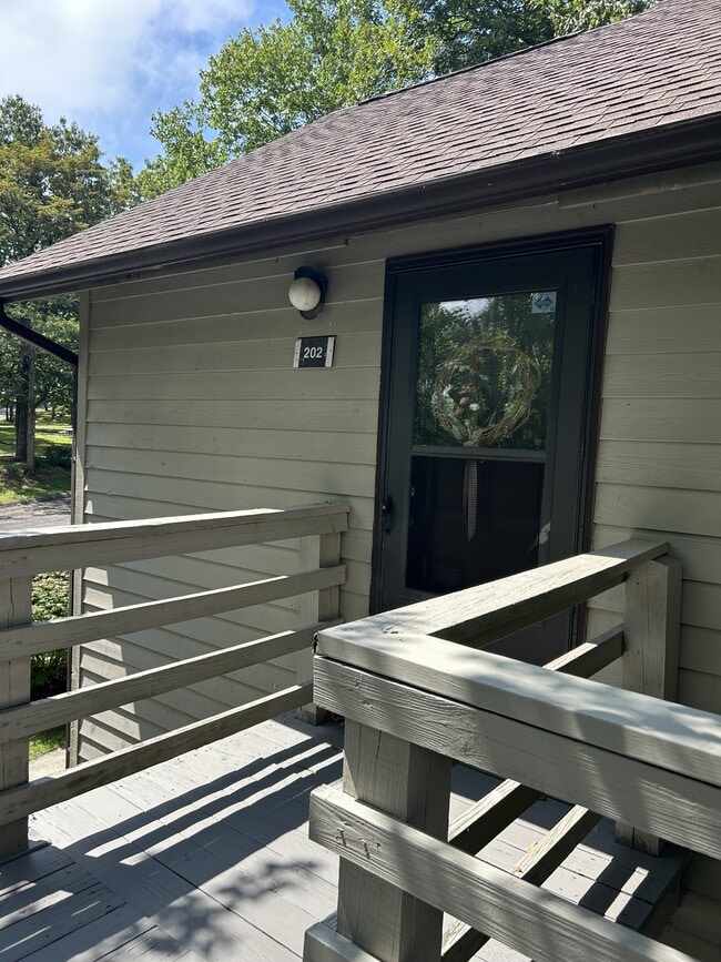 Building Photo - 339 Moytoy Rd Rental