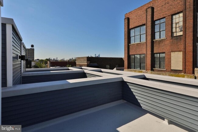 Building Photo - 2207 N Philip St Rental
