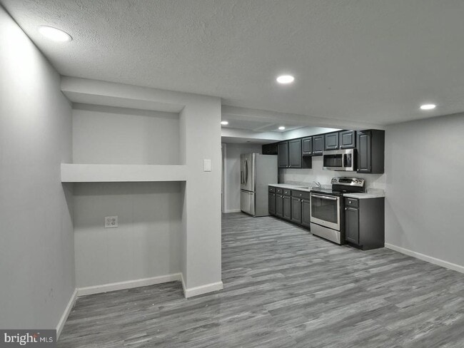 Photo - 1203 Kings Heather Dr