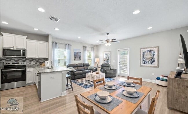 Photo - 7662 Shadow Lake Dr