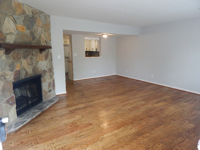 42 Hidden Springs Rd