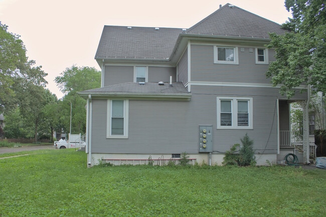 Photo - 311 W Columbia Ave Unit Apt 1