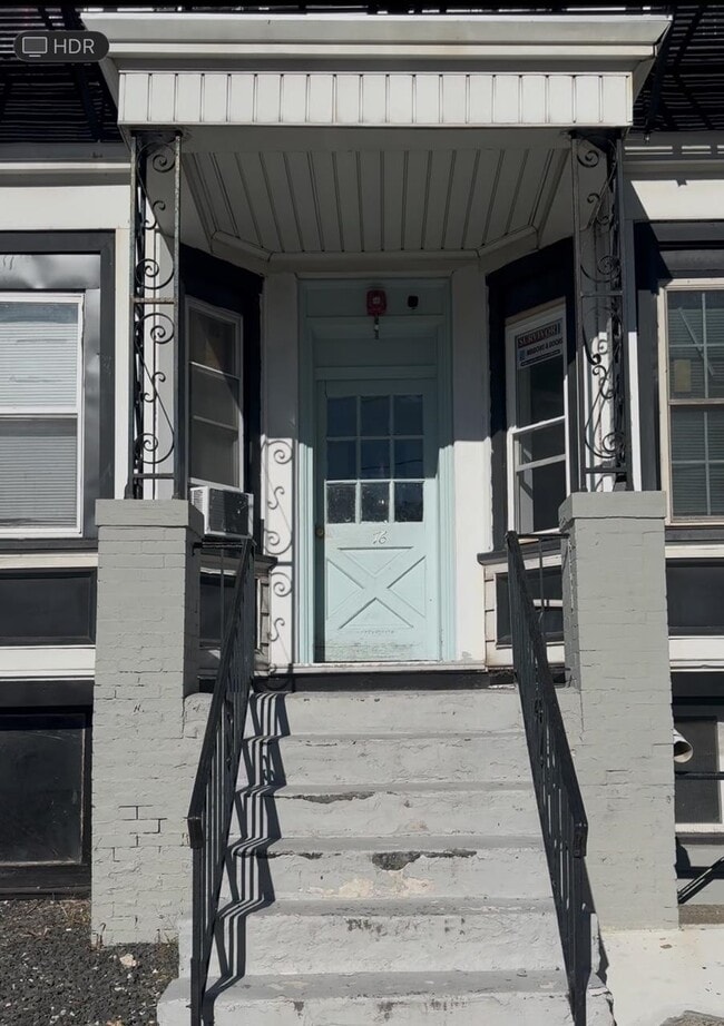 Building Photo - 76 Carlton Ave Unit 8