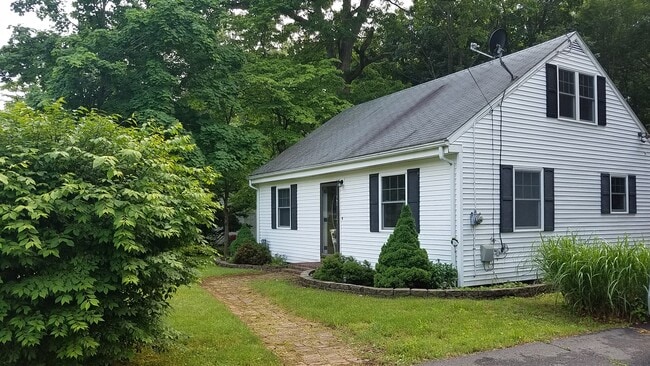 Photo - 68 Blatchley Ave