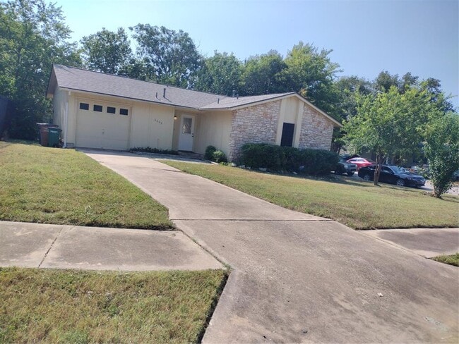 Building Photo - 6605 Bluestone St Rental